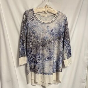 Clover+Pine Bohemian Blue Black and White Long Sleeve Top Size Large